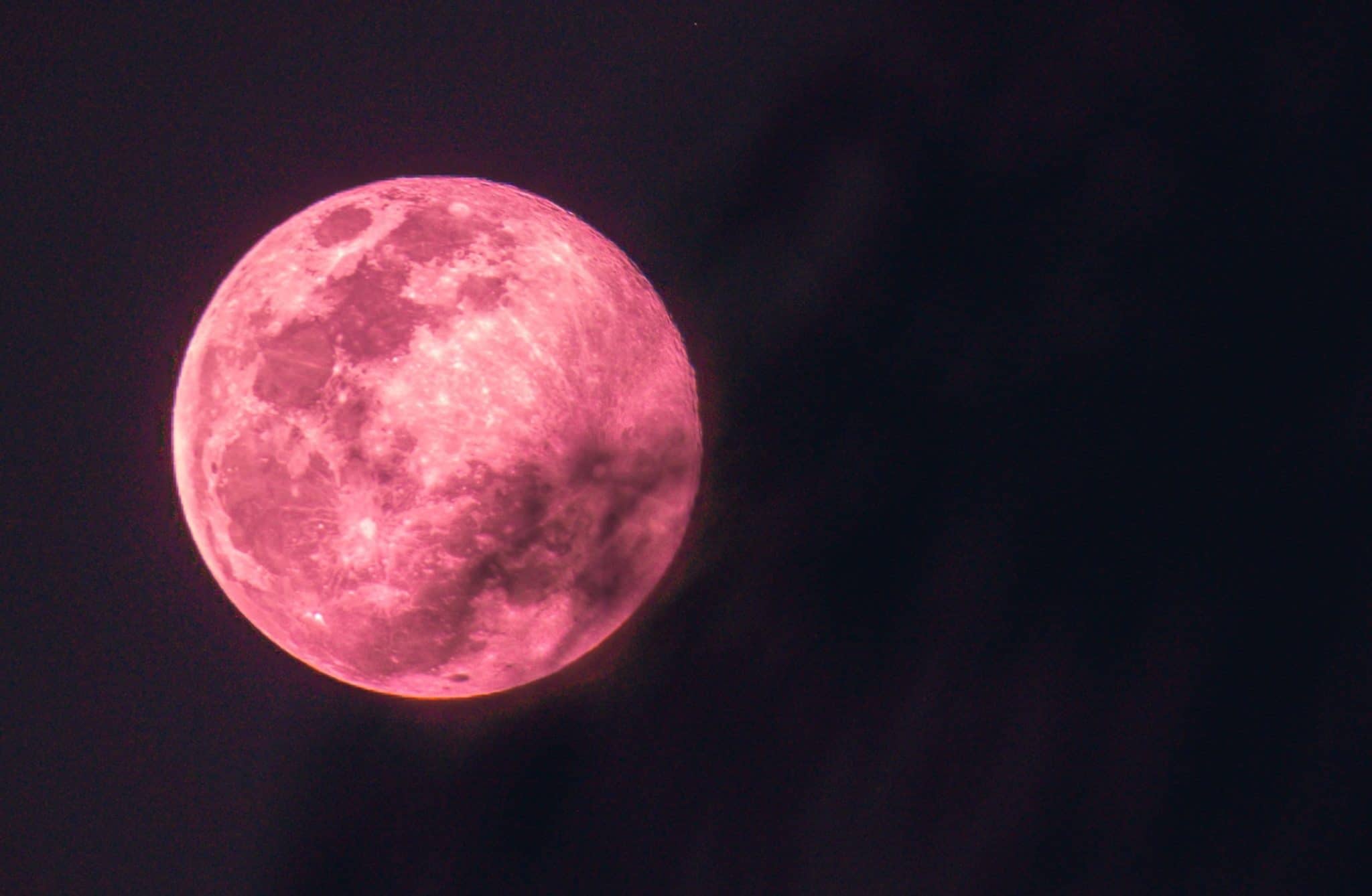 A Strawberry Moon Will Light Up The Skies This Friday Secret Los Angeles