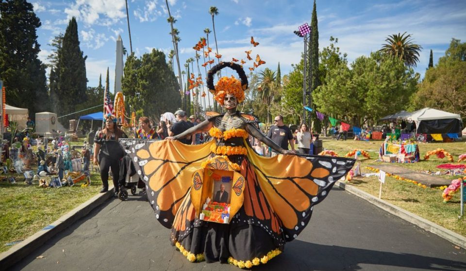 5 Incredible Dia De Los Muertos Displays And Celebrations In Los Angeles