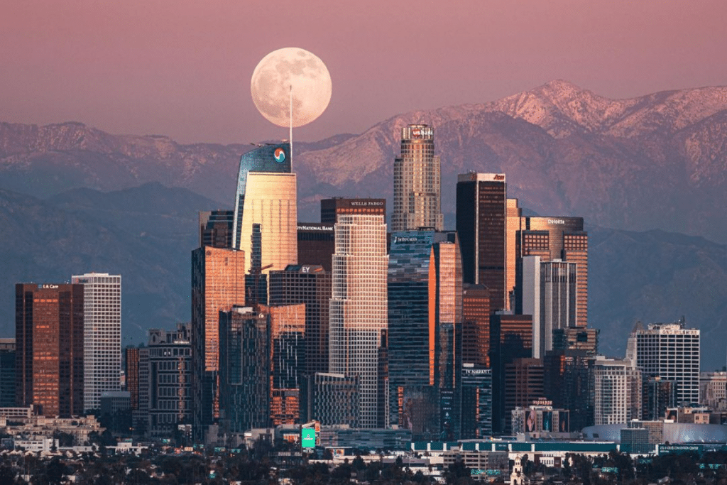 Los Angeles Full Moon