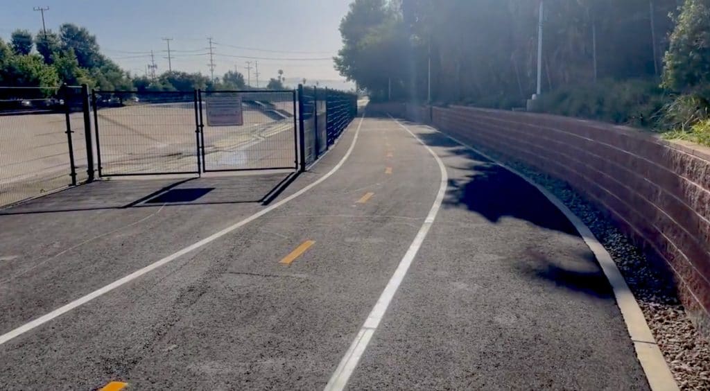 A New Segment Of L.A.’s River Bike Path Has Just Been Unveiled