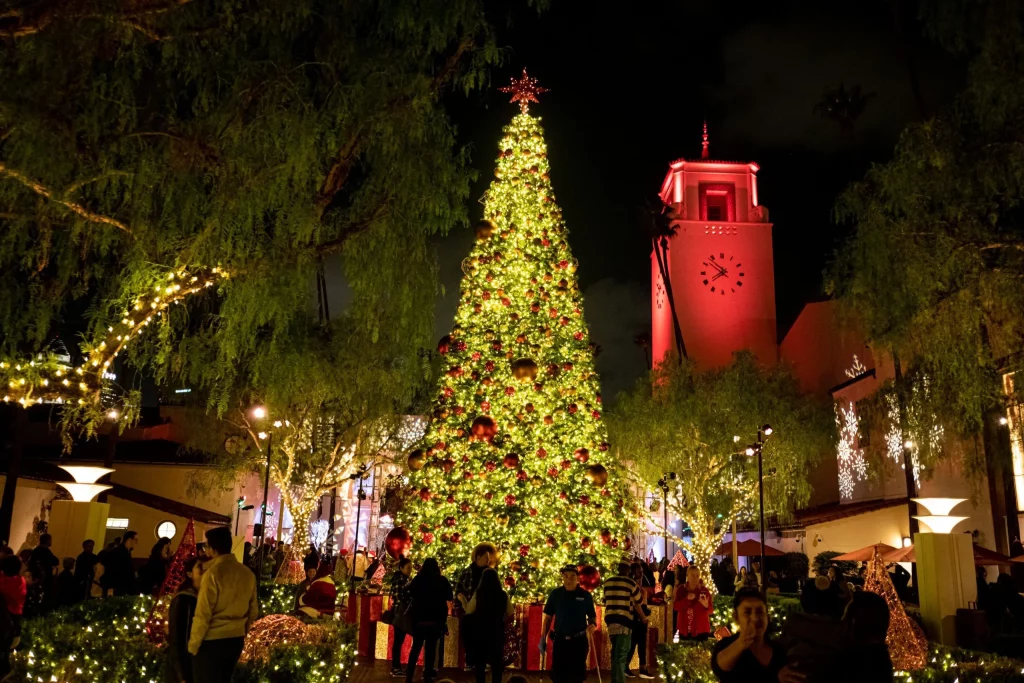 12 Magical Holiday Lighting Ceremonies Happening Around L.A.