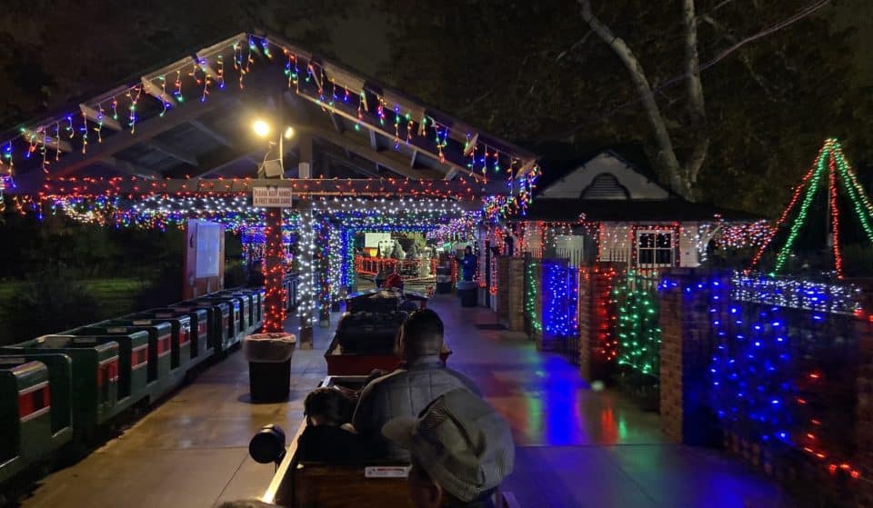 Take a Magical Ride Through Griffith Park On This Vintage Holiday Train